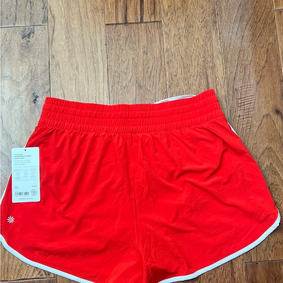 Athleta Shorts - Size M - Picture 2 of 3